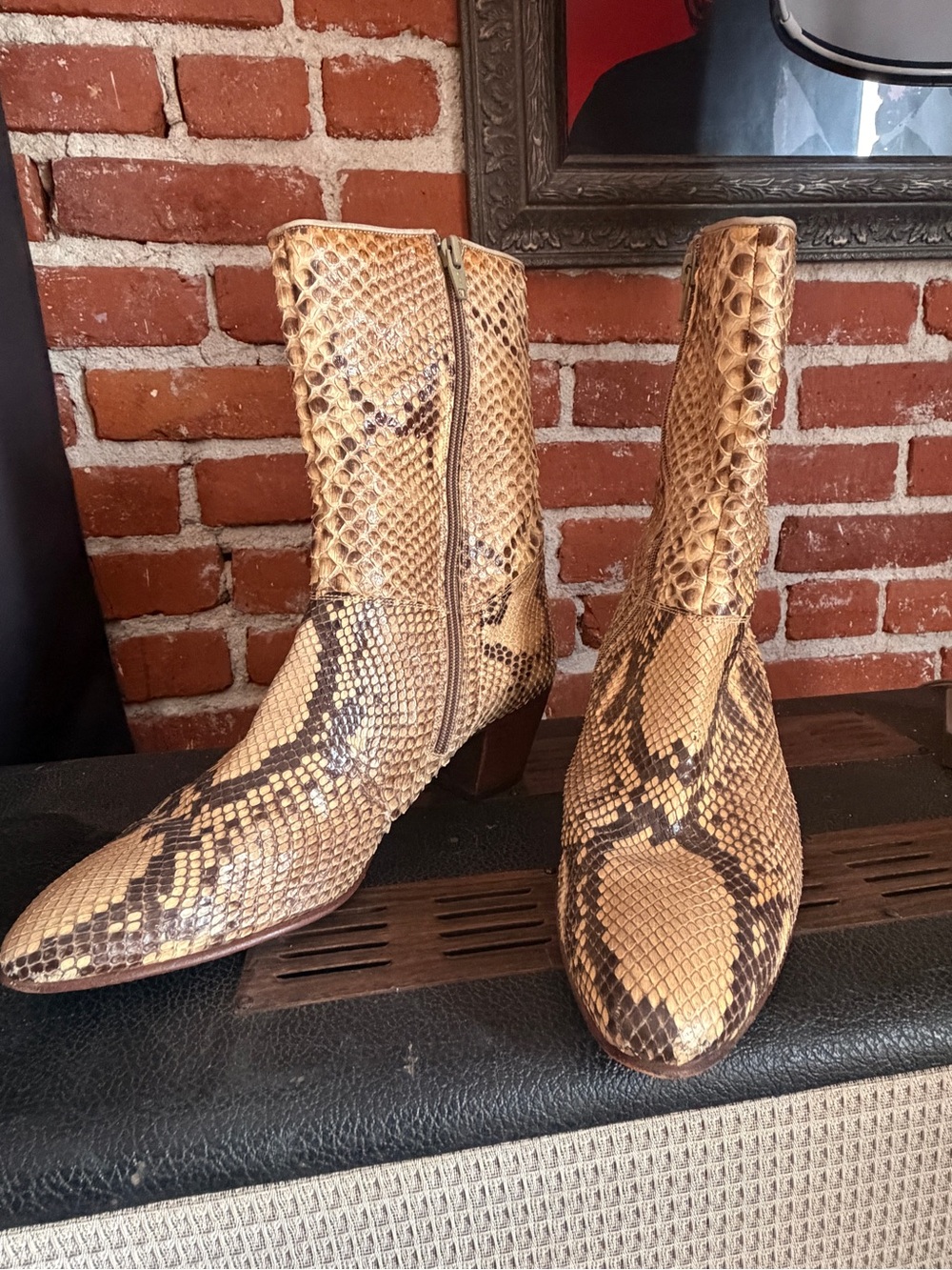 Vintage Giorgio Brutini Snakeskin Cuban Heel Boots Made in Spain Men’s 8.5 D